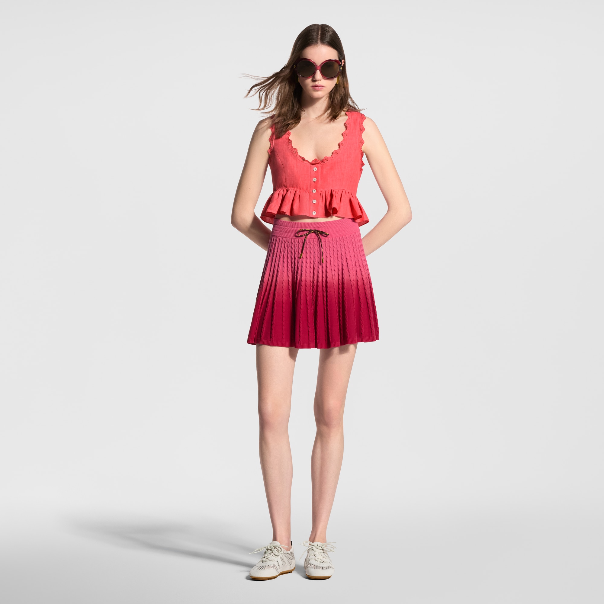 トップス LOUIS VUITTON Broderie Trim Peplum Crop Top - Women - Ready-to-Wear | LOUIS